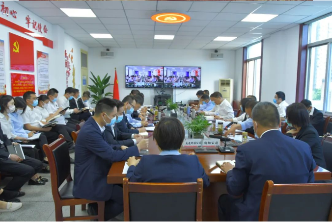 龍鋼集團公司召開3月份經營分析會 龍鋼集團公司召開3月份經營分析會