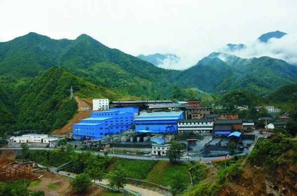 大西溝礦業公司著力推進800萬噸/年菱鐵礦開發建設 大西溝礦業公司著力推進800萬噸/年菱鐵礦開發建設