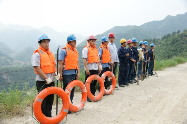 龍鋼集團各單位積極開展應急演練活動 龍鋼集團各單位積極開展應急演練活動