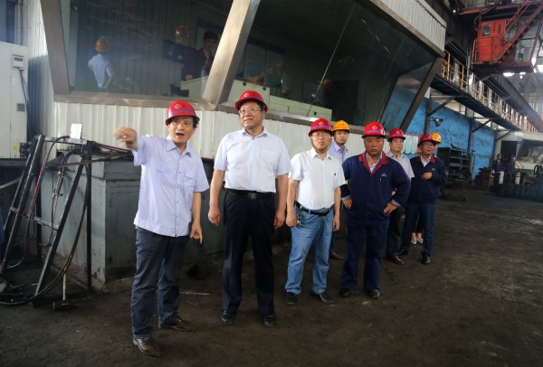 龍鋼集團黨政工領導到韓城片區慰問“送清涼” 龍鋼集團黨政工領導到韓城片區慰問“送清涼”