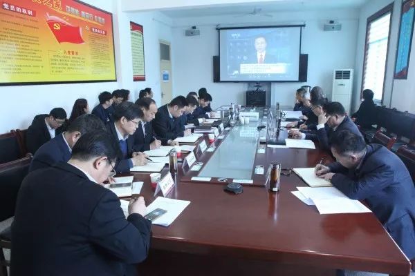 龍鋼集團黨委理論學習中心組舉行2018年第2次集體學習 龍鋼集團黨委理論學習中心組舉行2018年第2次集體學習
