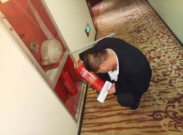龍鋼集團(tuán)檢查基層單位春檢、安全管理工作 龍鋼集團(tuán)檢查基層單位春檢、安全管理工作