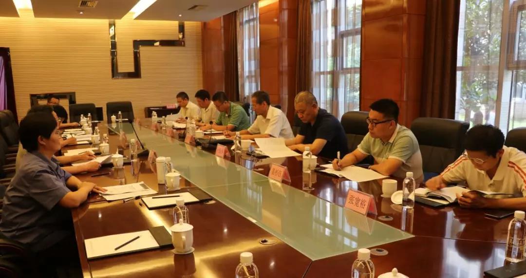 國家自然資源部咨詢研究中心調研組到大西溝礦業(yè)公司調研 國家自然資源部咨詢研究中心調研組到大西溝礦業(yè)公司調研